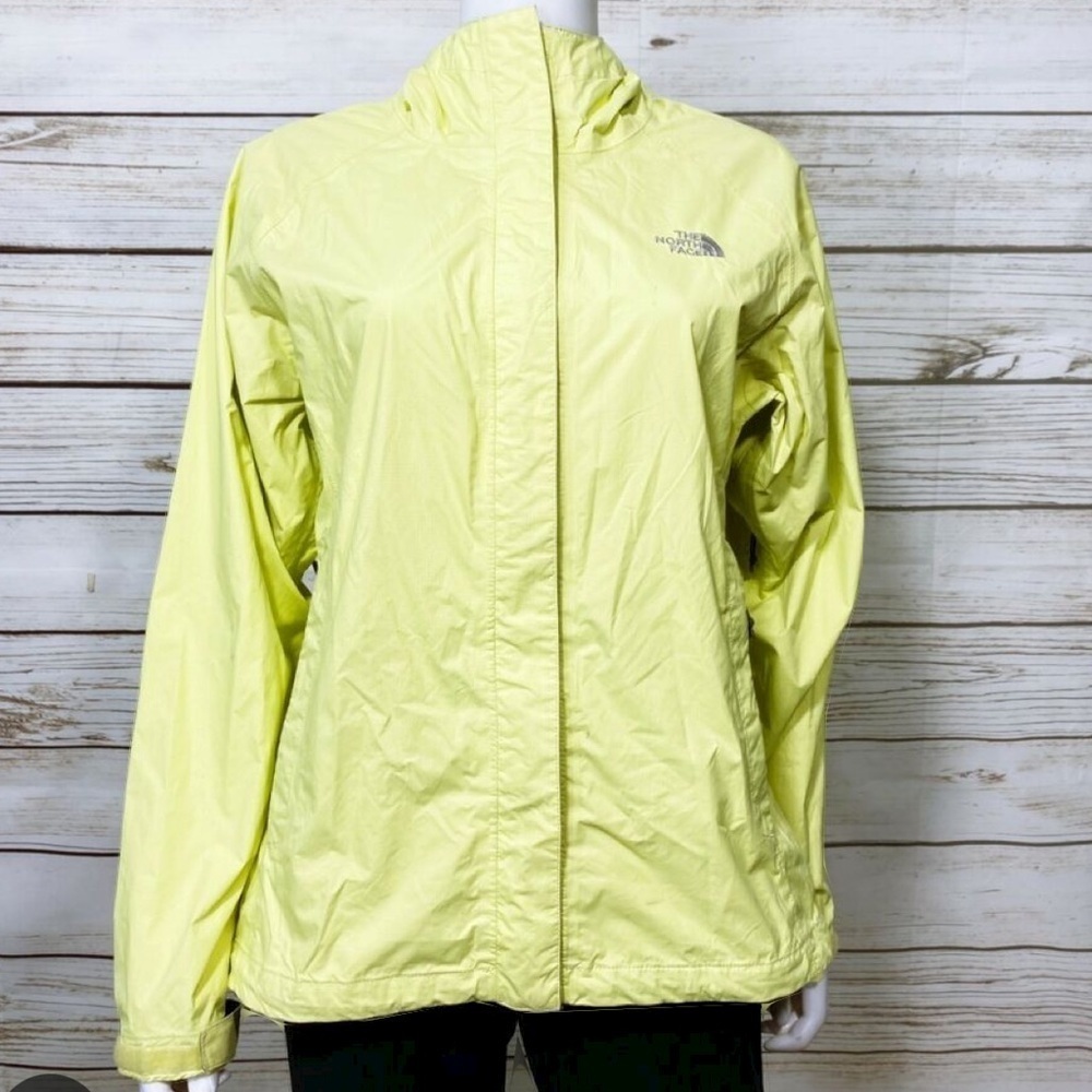 The North Face HyVent 2.5L Womens Hooded Jacket Size M Yellow Green Rain Coat